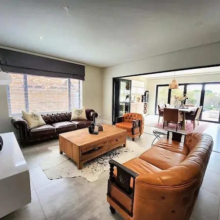 3 On Keswick Appartement Port Elizabeth Buitenkant foto