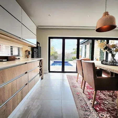 3 On Keswick Appartement Port Elizabeth Buitenkant foto