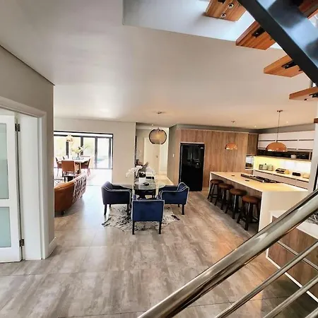 3 On Keswick Appartement Port Elizabeth Buitenkant foto