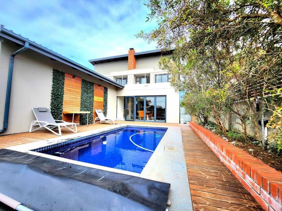 Apartment 3 On Keswick Port Elizabeth